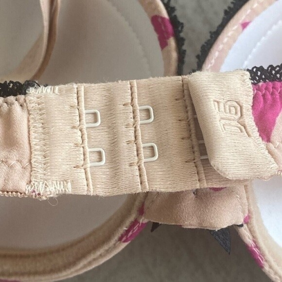 Dolce & Gabbana Vtg. 00s Y2K Pink Heart Outerwear Bra 32C rhinestone - Picture 14 of 16